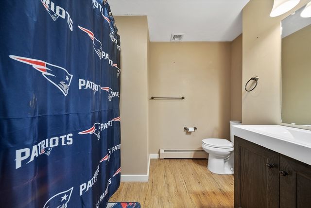 2 Remington Court, Derry, NH 03038