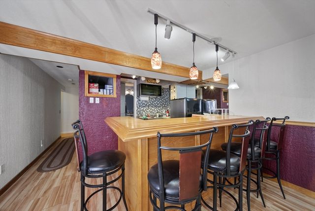 2 Remington Court, Derry, NH 03038