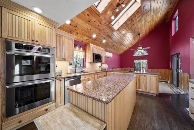2 Remington Court, Derry, NH 03038