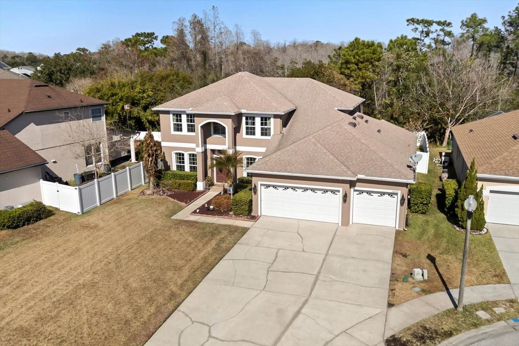 Image 40 of property listing at 10743 SUNRISE TERRACE DRIVE, Orlando, FL 32825