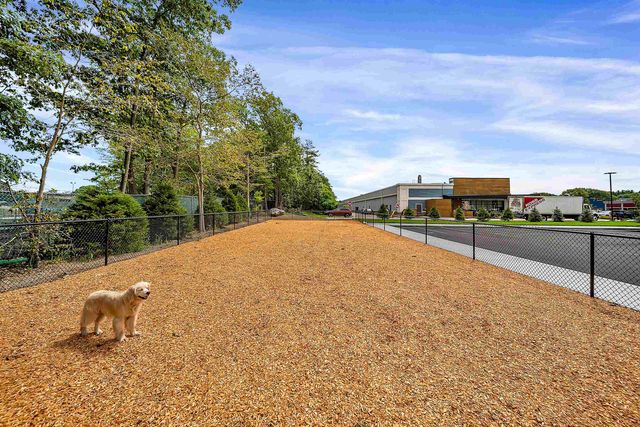 80 Constitution Ave Unit 429, Portsmouth, NH 03801