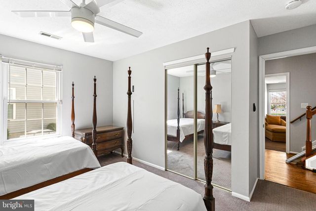 303 MOONSEED PL, Mount Laurel, NJ 08054