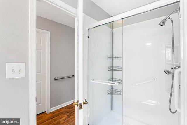 303 MOONSEED PL, Mount Laurel, NJ 08054