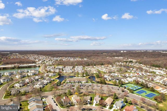 303 MOONSEED PL, Mount Laurel, NJ 08054