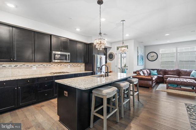 42102 WINNING GLORY DR, Aldie, VA 20105
