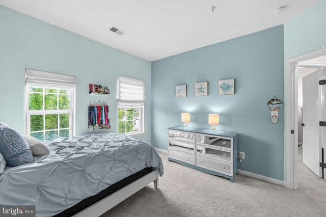 42102 WINNING GLORY DR, Aldie, VA 20105