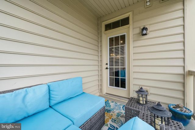 42102 WINNING GLORY DR, Aldie, VA 20105