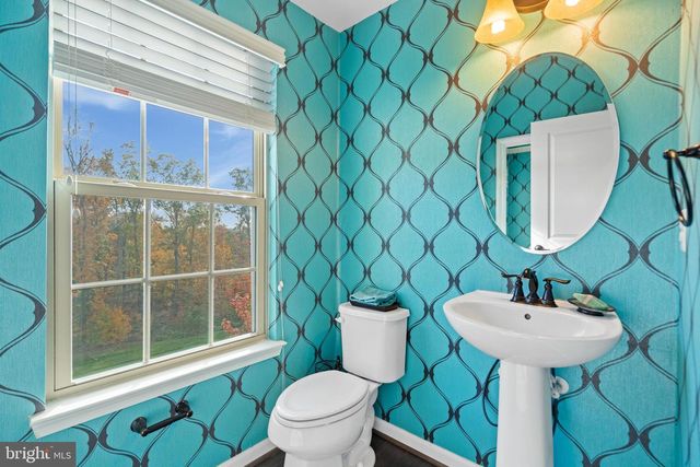 42102 WINNING GLORY DR, Aldie, VA 20105