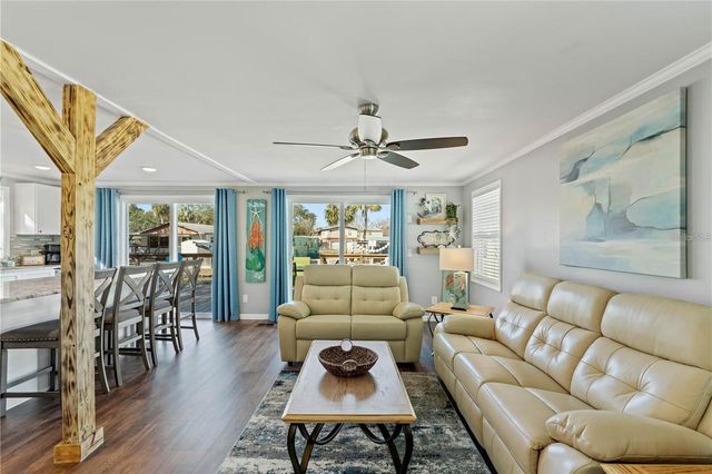 6051 COLONY CIRCLE, Weeki Wachee, FL 34607