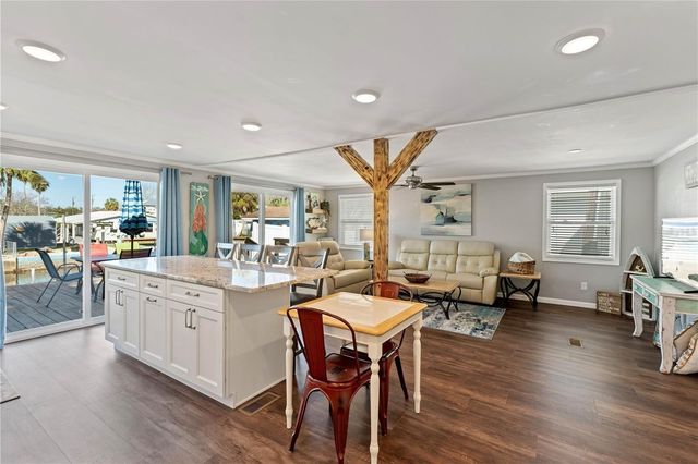 6051 COLONY CIRCLE, Weeki Wachee, FL 34607