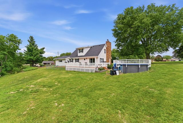9122 141st Street West, Taylor Ridge, IL 61284