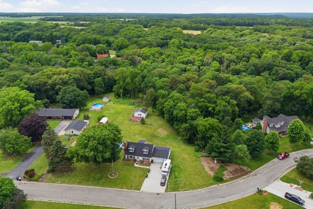9122 141st Street West, Taylor Ridge, IL 61284