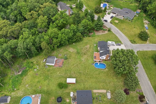9122 141st Street West, Taylor Ridge, IL 61284