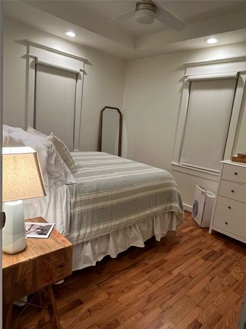 804 NW B Street, Bentonville, AR 72712