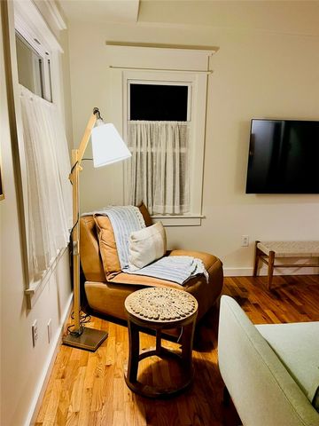 804 NW B Street, Bentonville, AR 72712