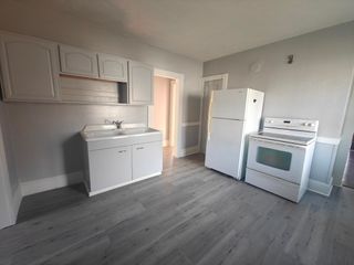 57-59 Lester 2, Springfield, MA 01108