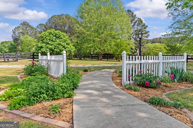 1131 Lipscomb Road, Social Circle, GA 30025