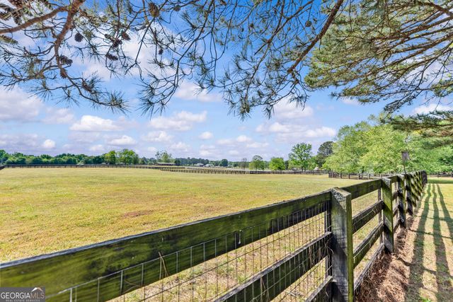 1131 Lipscomb Road, Social Circle, GA 30025