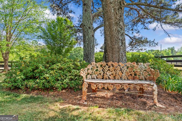 1131 Lipscomb Road, Social Circle, GA 30025