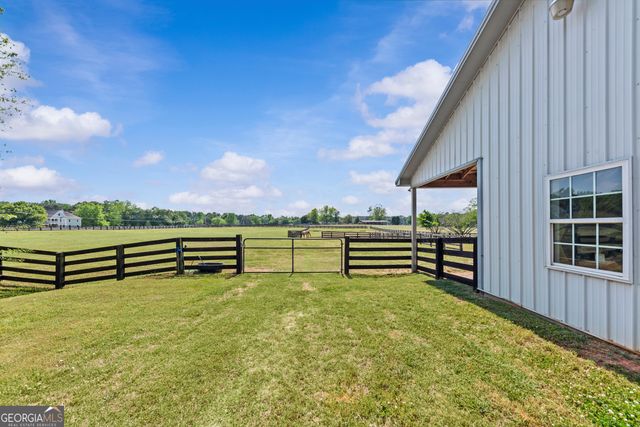 1131 Lipscomb Road, Social Circle, GA 30025
