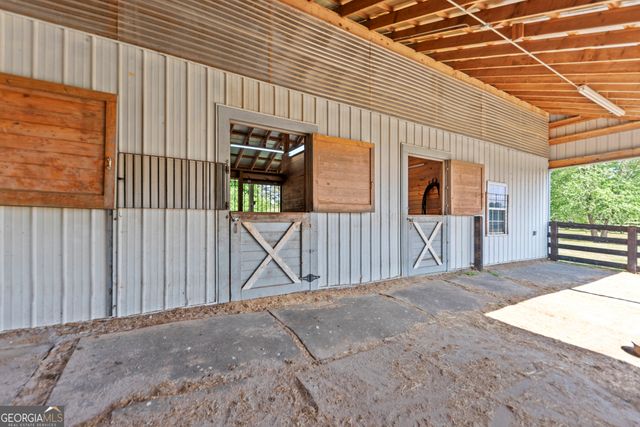 1131 Lipscomb Road, Social Circle, GA 30025