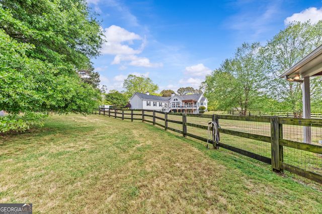 1131 Lipscomb Road, Social Circle, GA 30025
