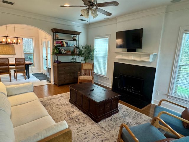 1953 Owasso Street, Fort Worth, TX 76107
