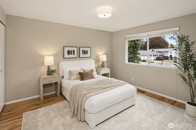12532 SE 70th Street, Newcastle, WA 98056