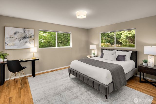 12532 SE 70th Street, Newcastle, WA 98056