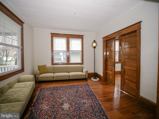 332 CROWN POINT RD, Thorofare, NJ 08086