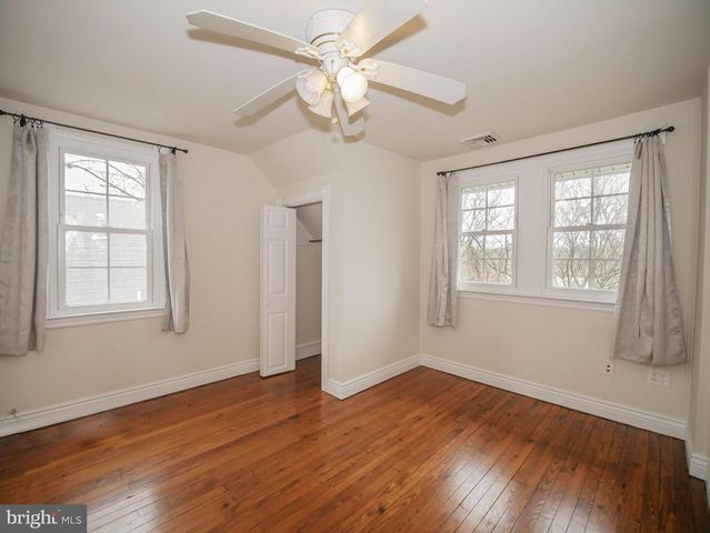 332 CROWN POINT RD, Thorofare, NJ 08086