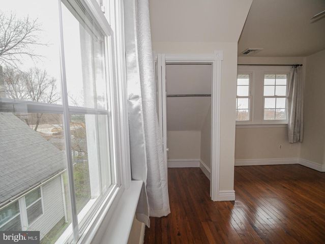 332 CROWN POINT RD, Thorofare, NJ 08086