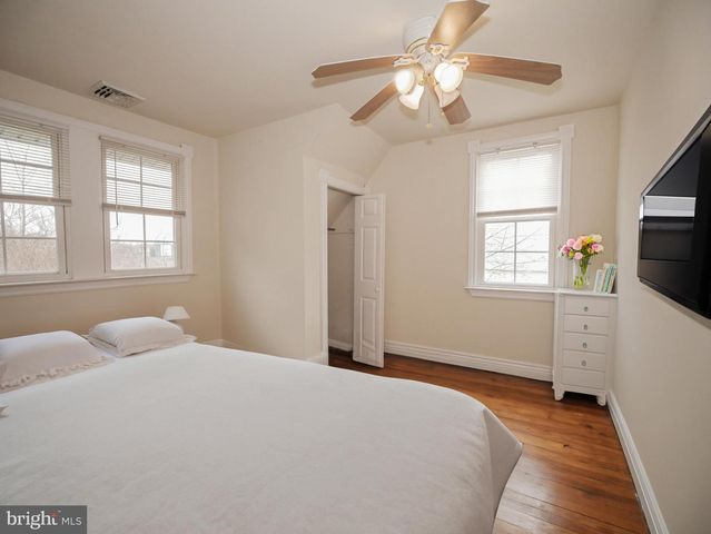 332 CROWN POINT RD, Thorofare, NJ 08086