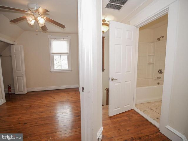 332 CROWN POINT RD, Thorofare, NJ 08086