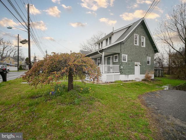332 CROWN POINT RD, Thorofare, NJ 08086