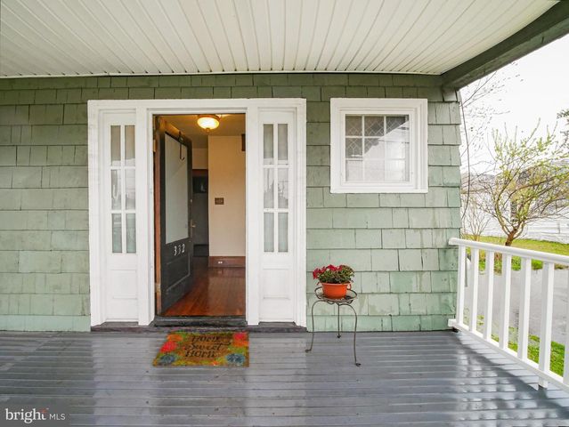 332 CROWN POINT RD, Thorofare, NJ 08086