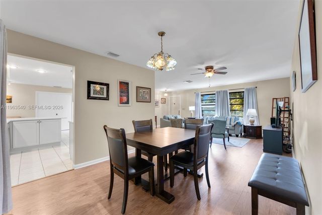 5331 NW 77th Ct, Pompano Beach, FL 33073