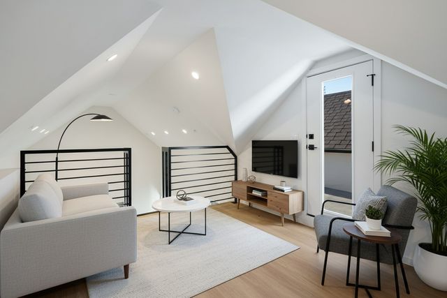 4811 Denton Drive 202, Dallas, TX 75235