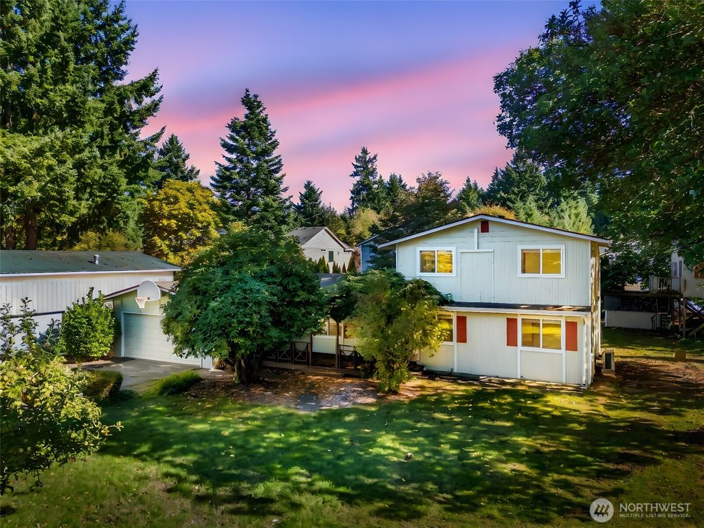 1612 College Street NE, Olympia, WA 98516