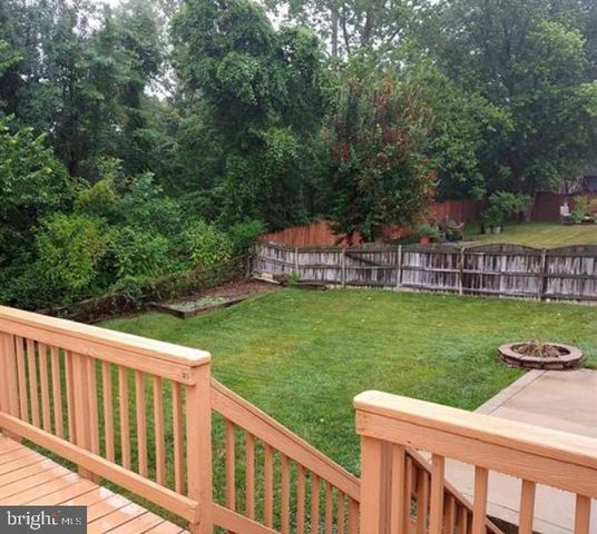 13591 RUSH DR, Woodbridge, VA 22192