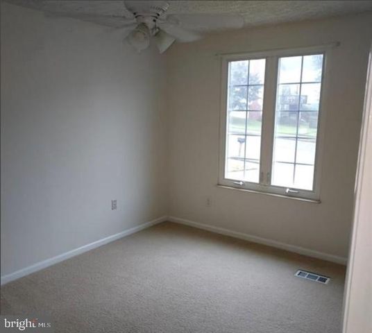 13591 RUSH DR, Woodbridge, VA 22192