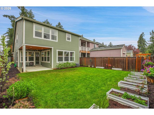 6015 Se STEELE St, Portland, OR 97206