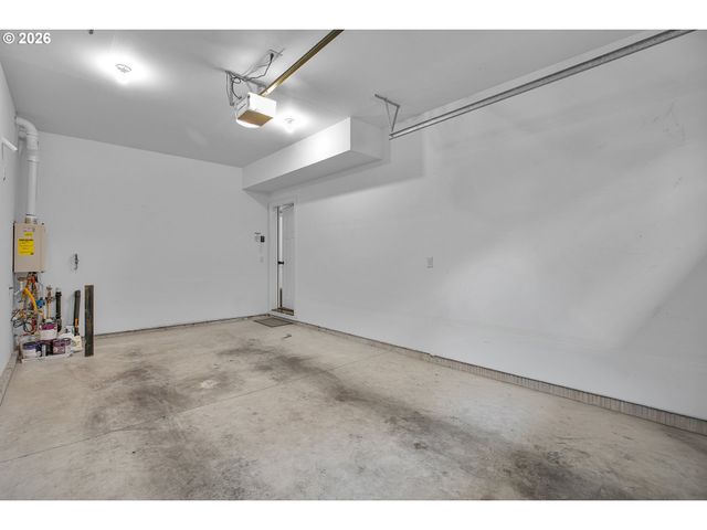 6015 Se STEELE St, Portland, OR 97206