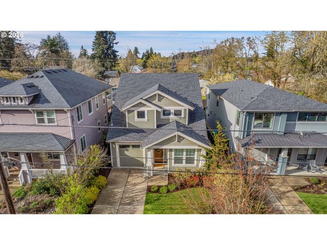 6015 Se STEELE St, Portland, OR 97206