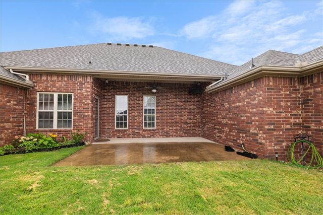 201 Monroe Street, Centerton, AR 72719