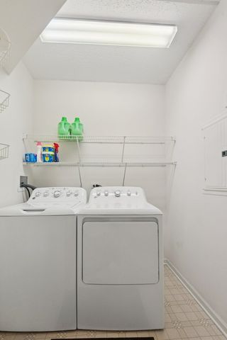 5155 Madison Street 509, Skokie, IL 60077