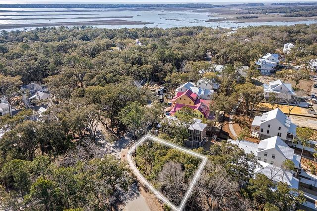 5004 Saltspray Lane, Johns Island, SC 29455