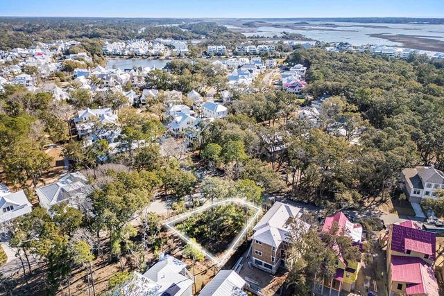 5004 Saltspray Lane, Johns Island, SC 29455
