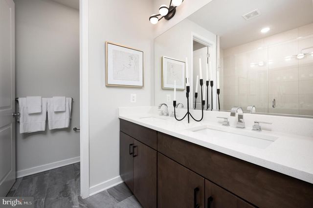 6214 CROSSWIND DR, North Bethesda, MD 20852