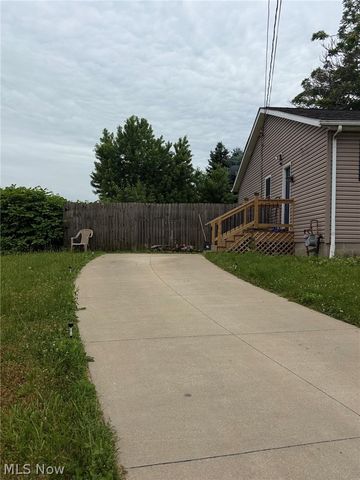 1010 6th Street SW, Canton, OH 44707